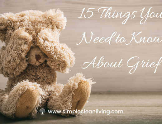 A brown teddy bear holding his hands over his eyes with the title 15 things you need to know about grief
